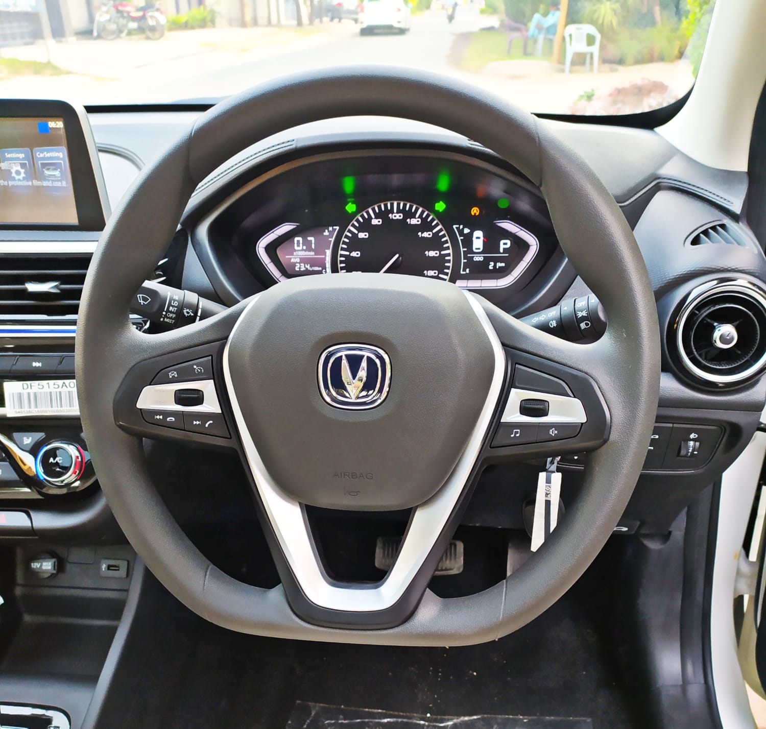 Changan Alsvin 1.5L DCT Lumiere 2021 - Car Zone