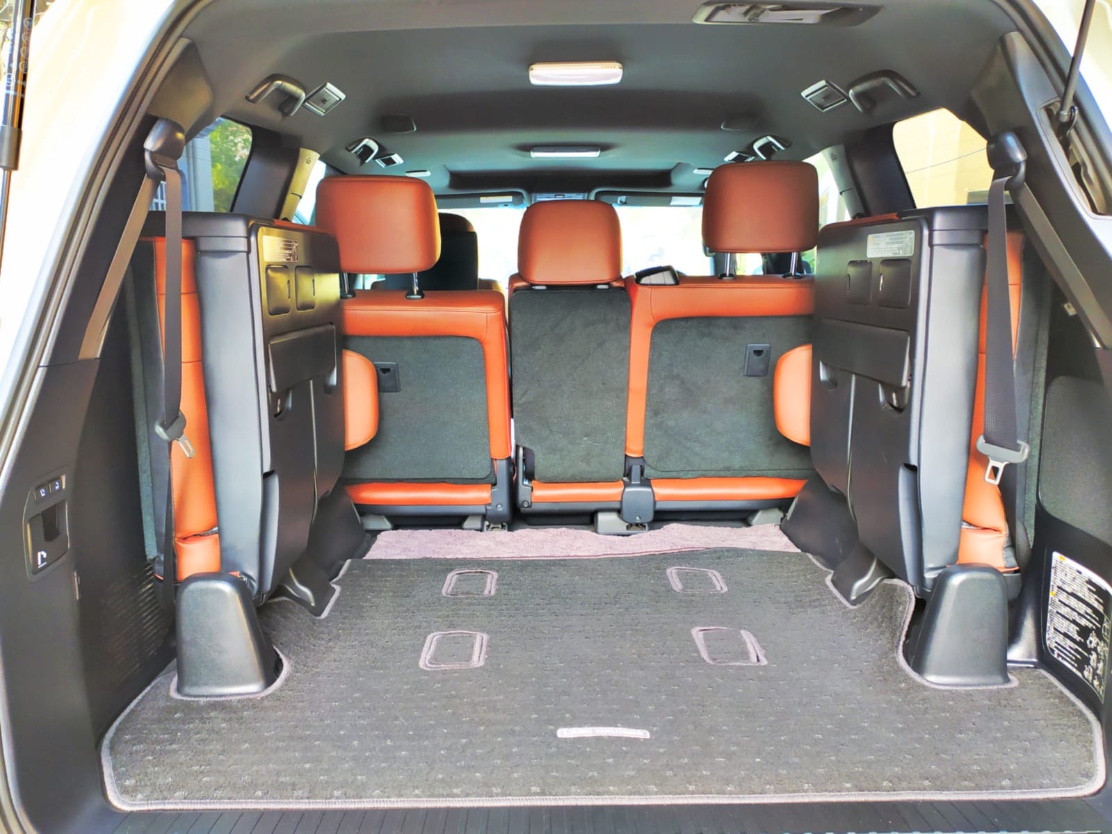 Toyota Land Cruiser ZX 2018 Model - Car Zone
