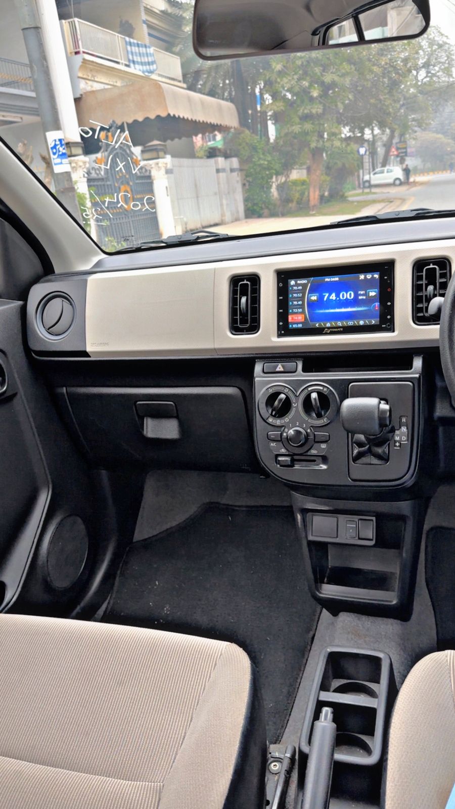Suzuki Alto VXL AGS 2024 - Car Zone